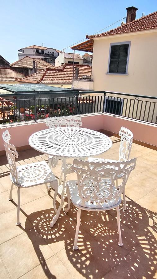 Garden And Seaview Apartment - Free Parking Φουνκάλ Εξωτερικό φωτογραφία